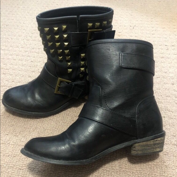 Forever 21 Boots - Picture 2 of 2